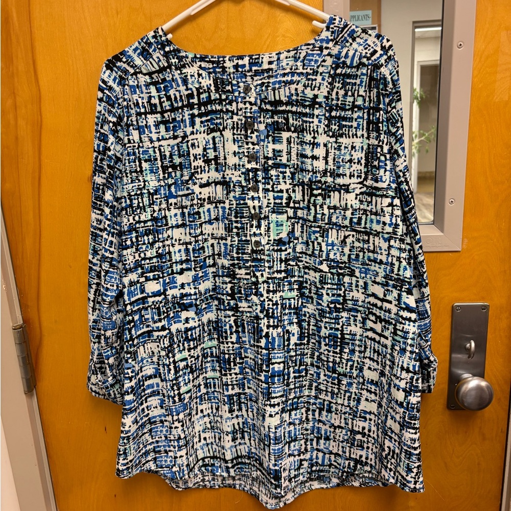 croft & barrow Blue and White Printed Long Sleeve Tunic